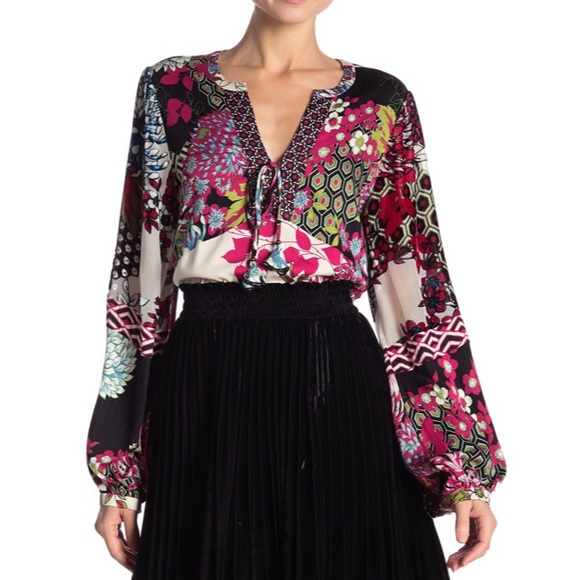 📌 Hale Bob Amberlynn Silk Burnout Silk Tunic - Picture 1 of 4